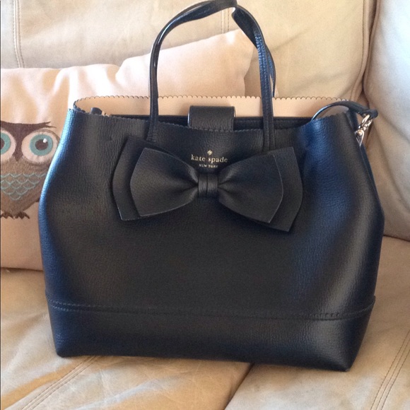 kate spade Handbags - Kate Spade crossbody Vanderbilt Giorgia bow purse